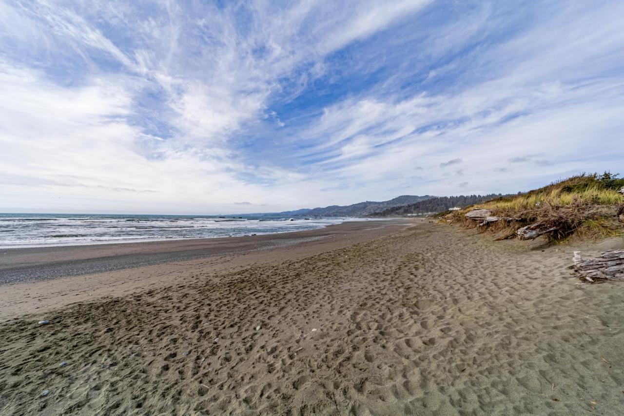 Smith River Sea Dreamer Cottage מראה חיצוני תמונה
